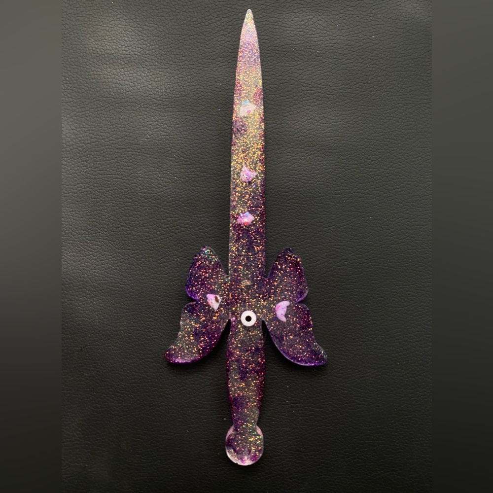 ✨handmade resin protection knife✨